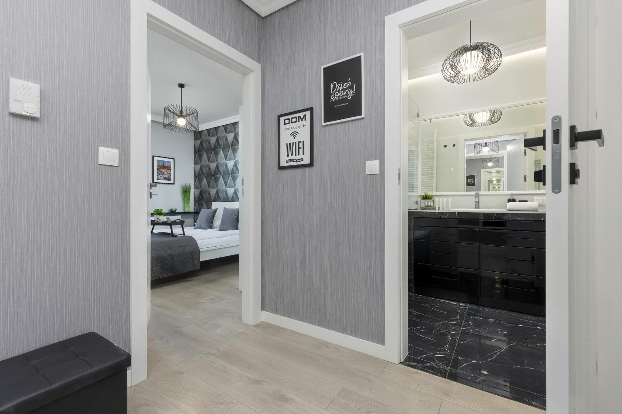 Podgorze Lipska Pet-Friendly Apartment With Balcony And Parking By Renters Prestige Краков Экстерьер фото